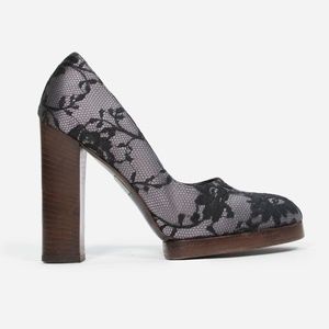 Vintage Gucci Lace Heels